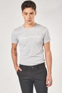 Remera Friday