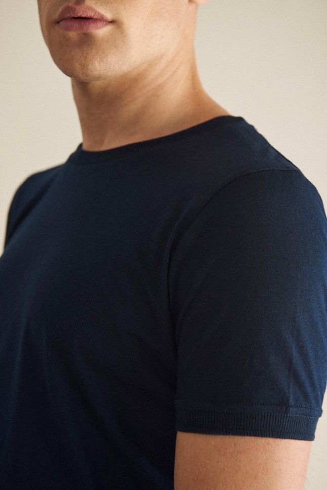 Remera Vince
