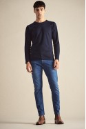 Remera Aston