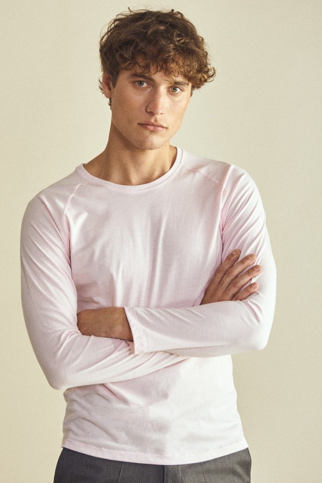 Remera Aston