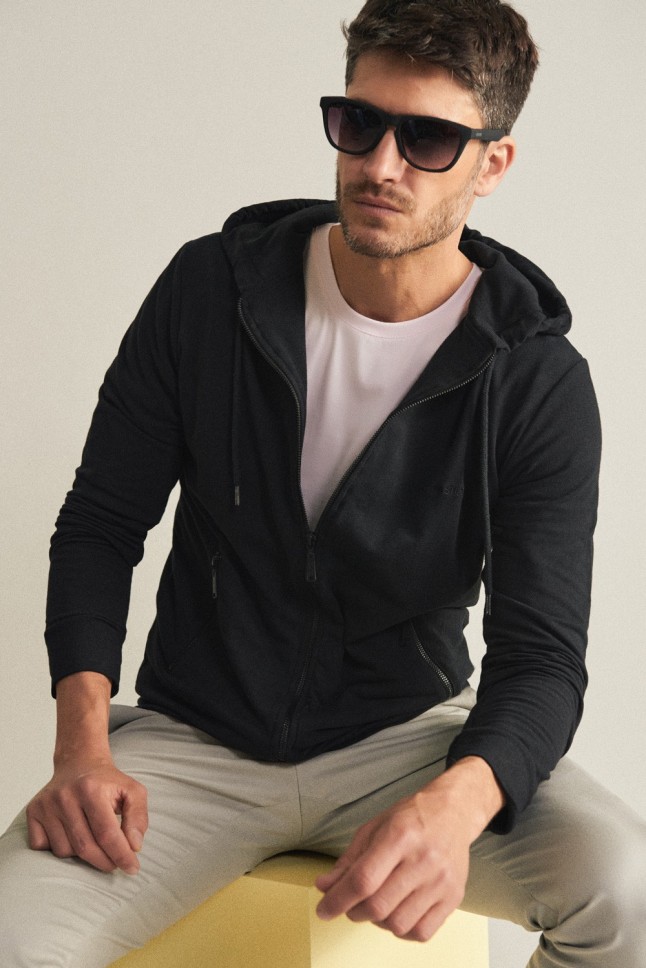 Campera Hood Basic