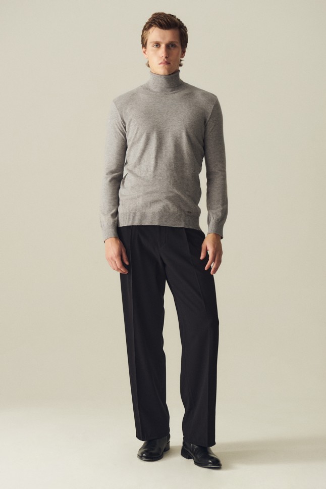 Sweater Polera Derby