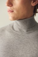 Sweater Polera Derby